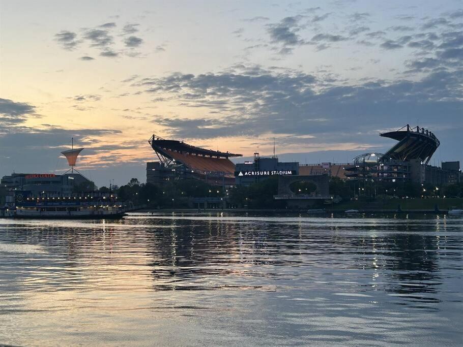 Sweeping Stadium Views Wonderfully Located 24-7 Parking Gym Lounge Pittsburgh Ngoại thất bức ảnh