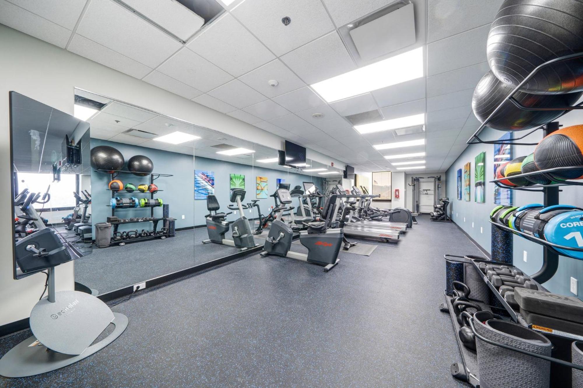 Sweeping Stadium Views Wonderfully Located 24-7 Parking Gym Lounge Pittsburgh Ngoại thất bức ảnh